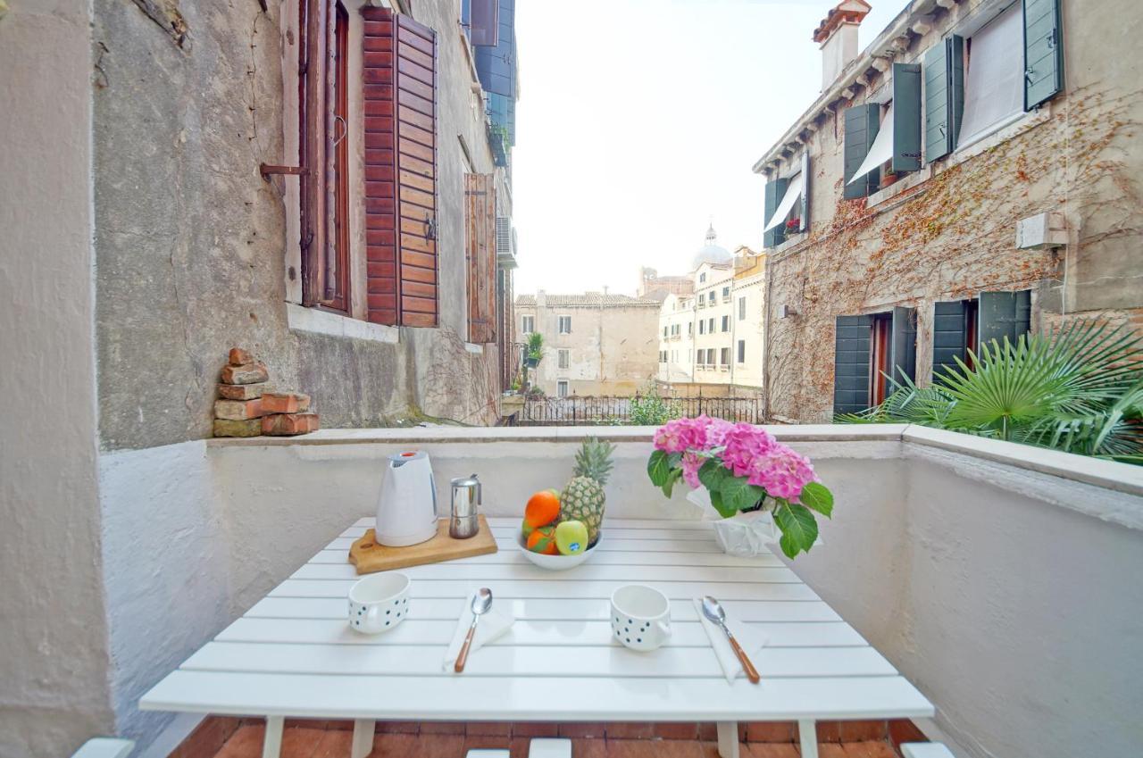 Dolcevita Apartments N 408 Venesia Bagian luar foto